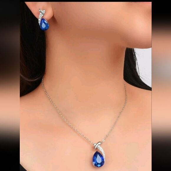 Silver & Blue Teardrop Necklace & Earrings Set - Picture 2 of 3